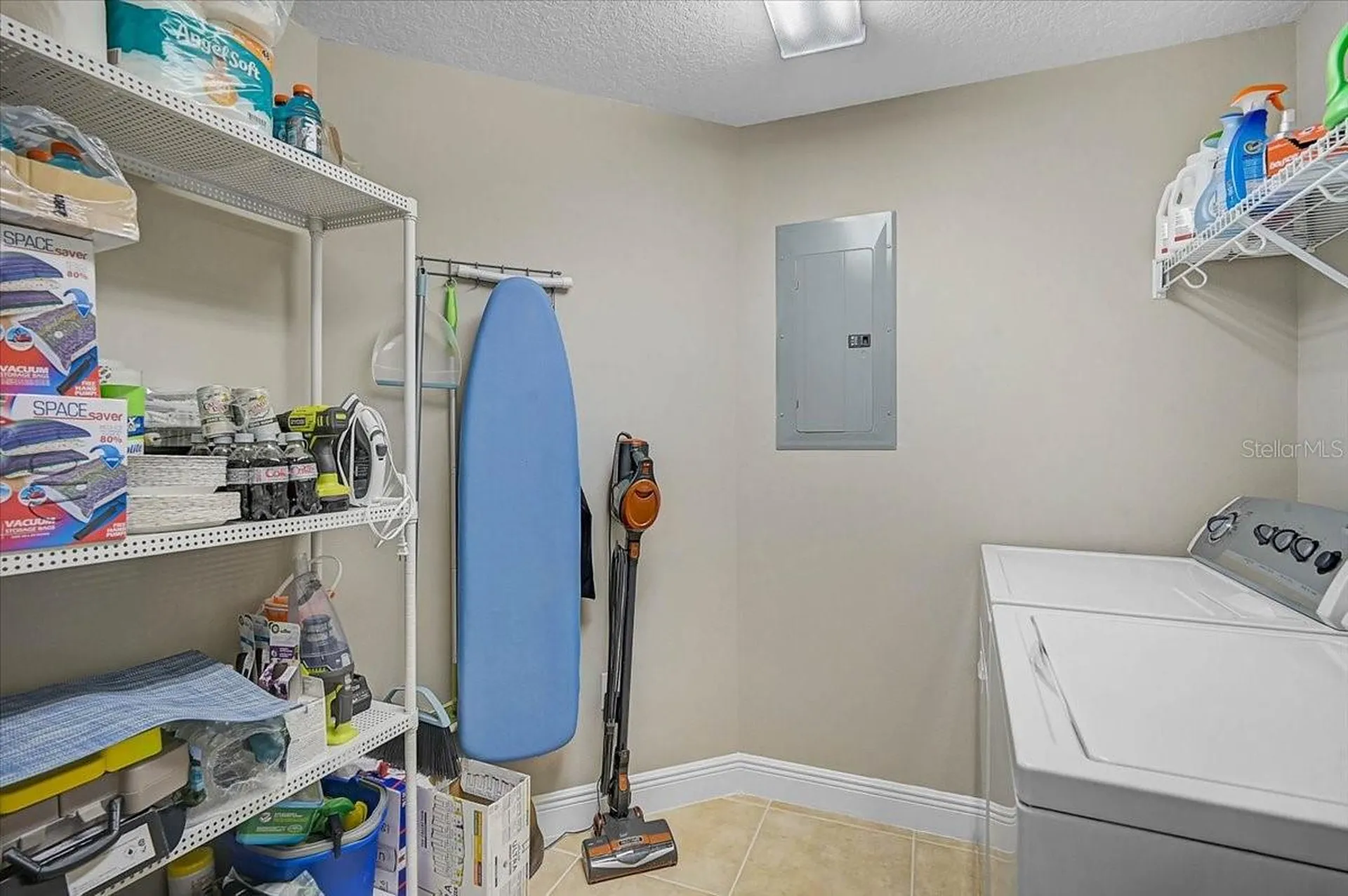 800 N Tamiami Trail Sarasota FL 34236