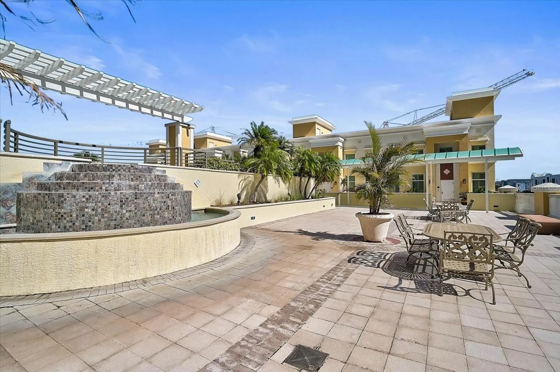 800 N Tamiami Trail Sarasota FL 34236