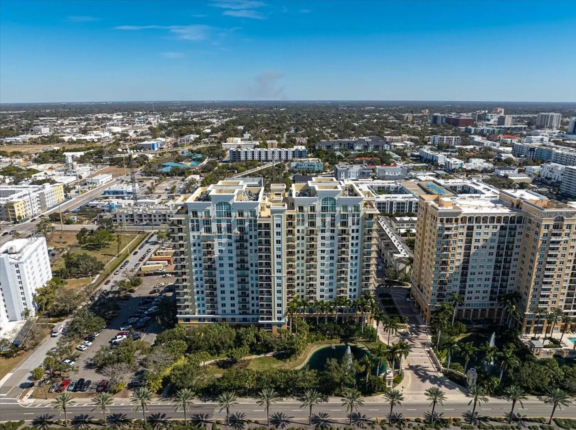 800 N Tamiami Trail Sarasota FL 34236