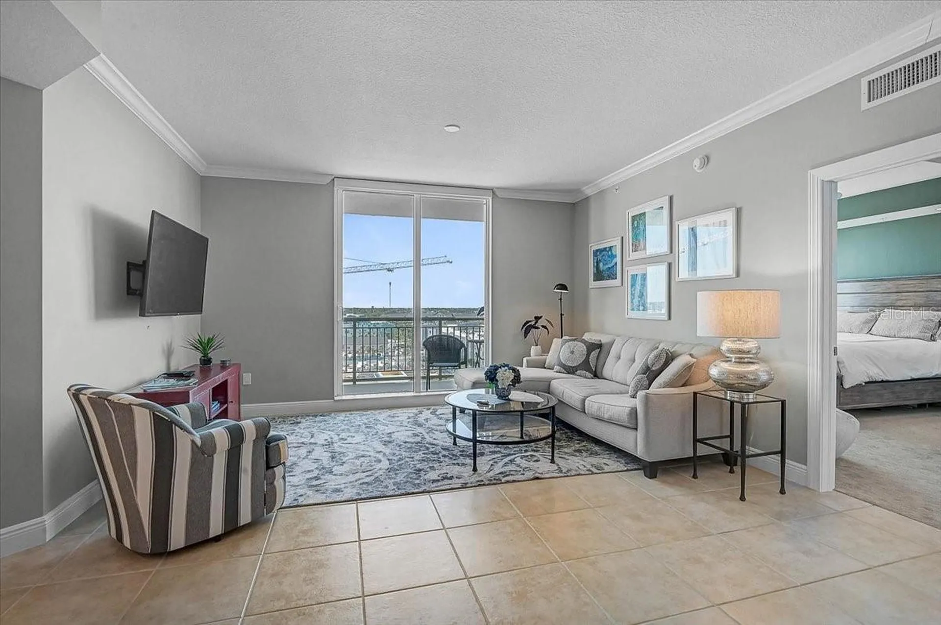 800 N Tamiami Trail Sarasota FL 34236