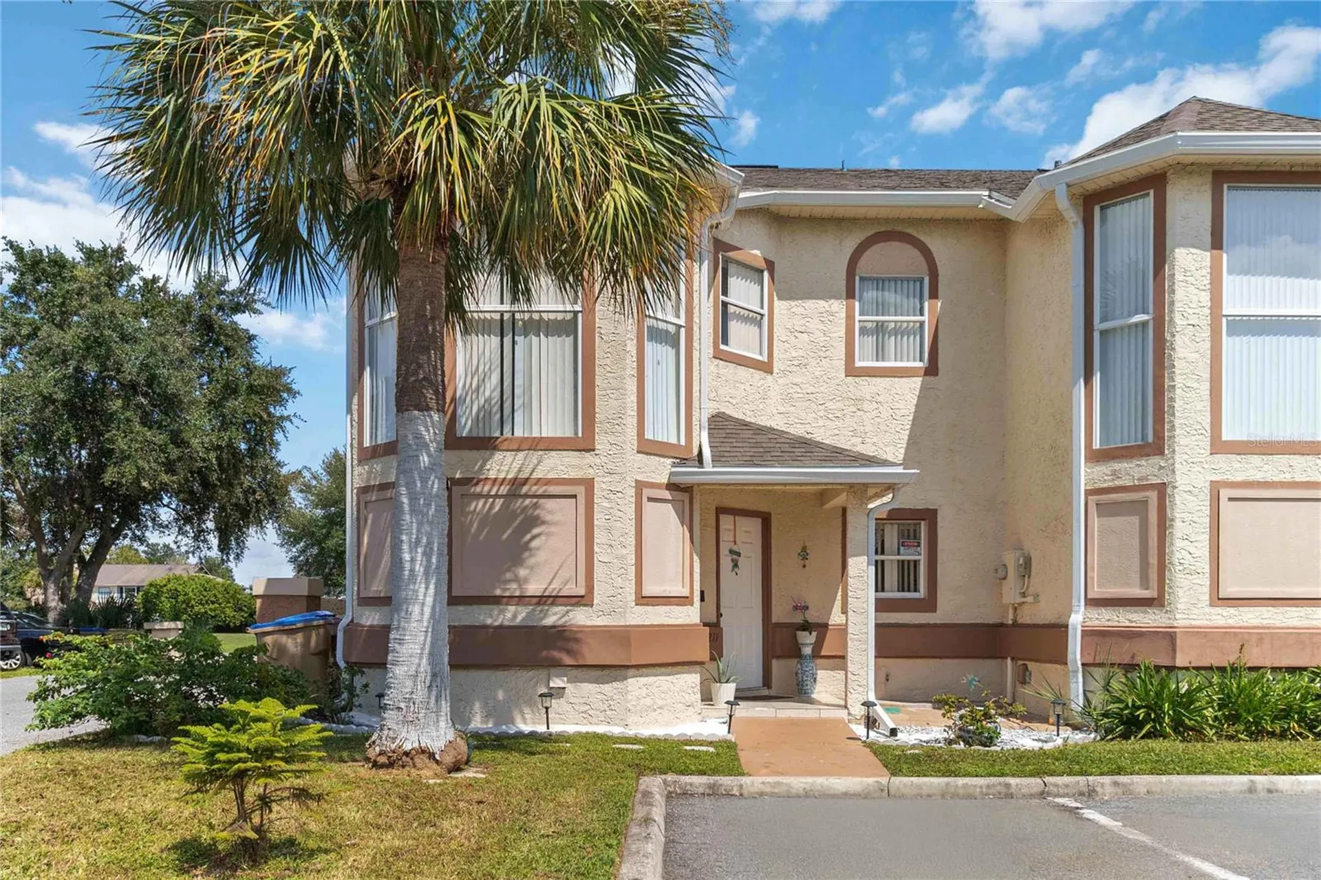 211 Dawn Court Kissimmee FL 34743