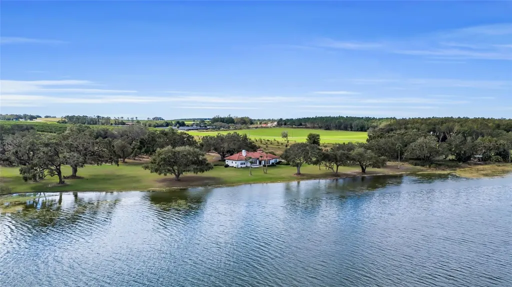 0 Apiary Circle Grand Island FL 32735
