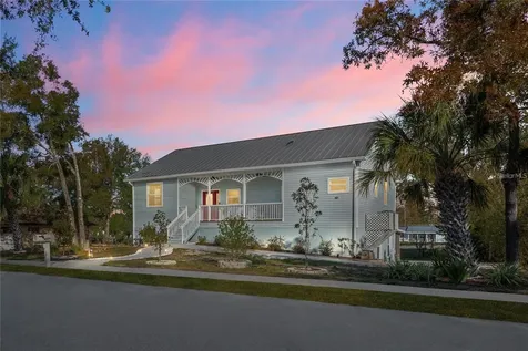 6131 Central Avenue New Port Richey FL 34653
