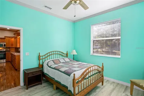 6131 Central Avenue New Port Richey FL 34653