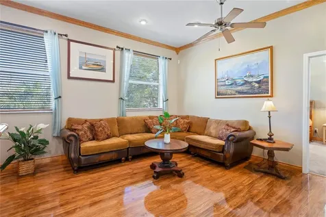 6131 Central Avenue New Port Richey FL 34653