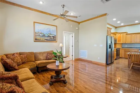 6131 Central Avenue New Port Richey FL 34653