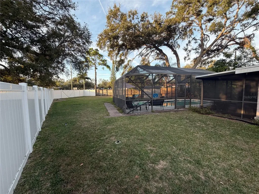 2076 Butternut Circle W Clearwater FL 33763