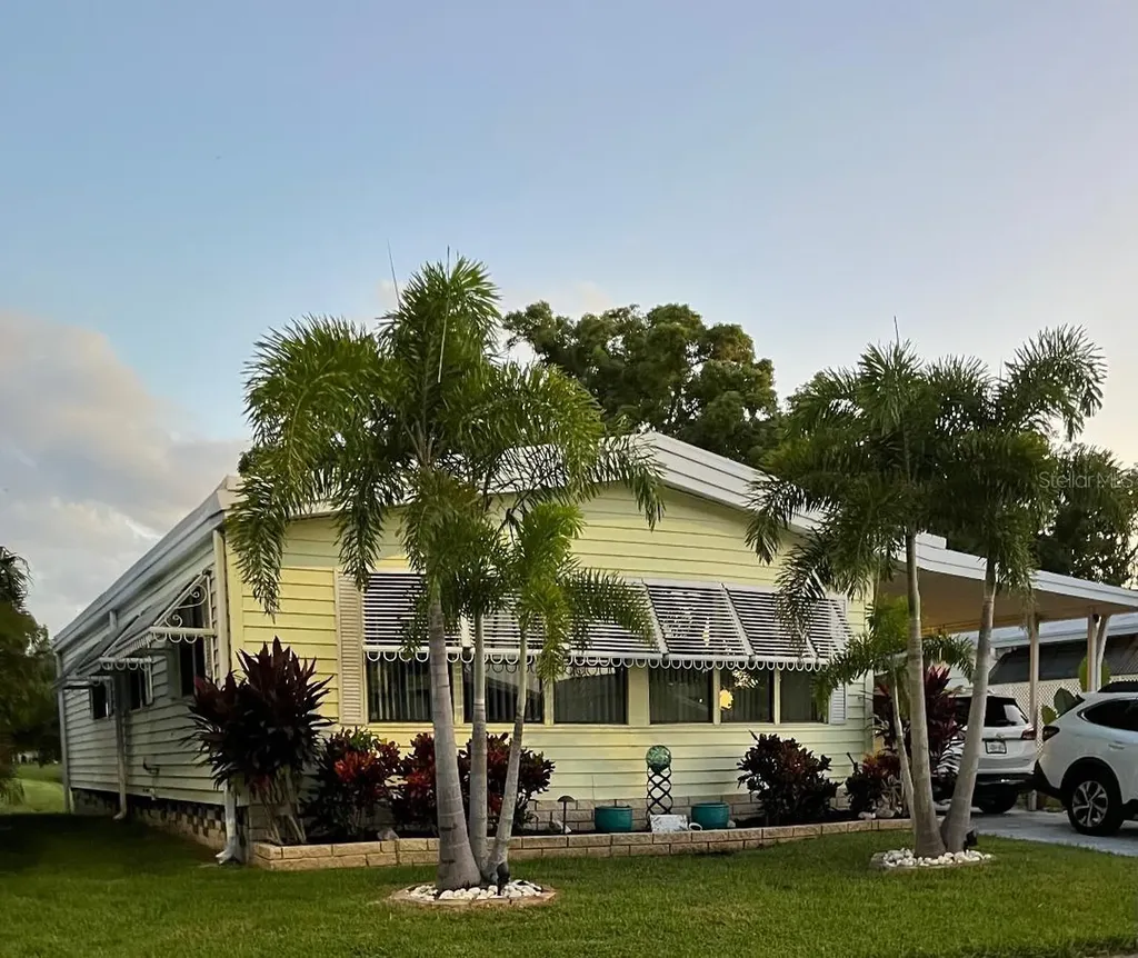 172 Clubview Drive Safety Harbor FL 34695