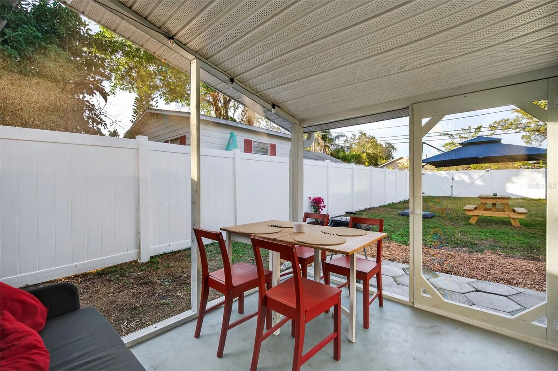 2301 14th Avenue N St Petersburg FL 33713