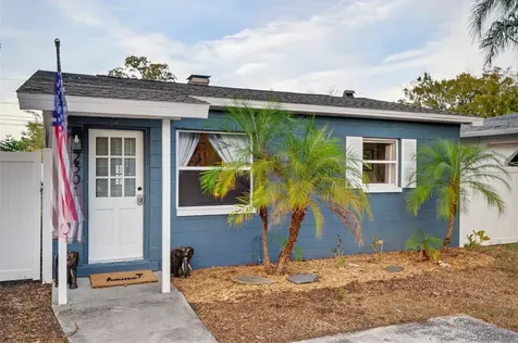 2301 14th Avenue N St Petersburg FL 33713