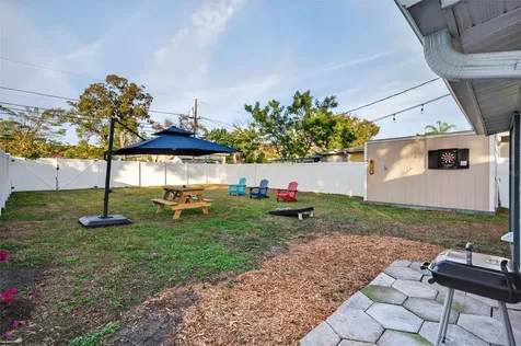 2301 14th Avenue N St Petersburg FL 33713