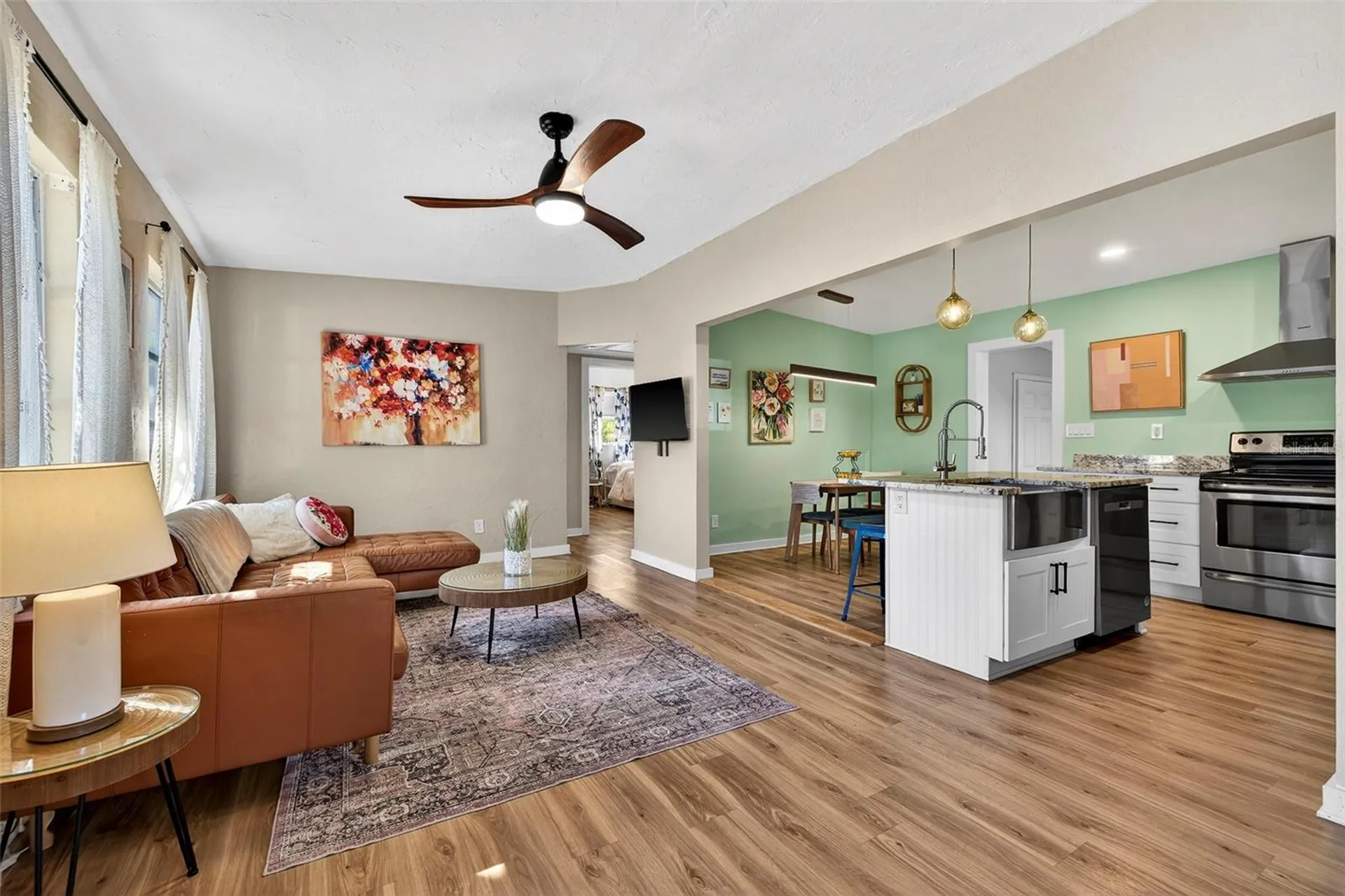 5336 10th Street N St Petersburg FL 33703