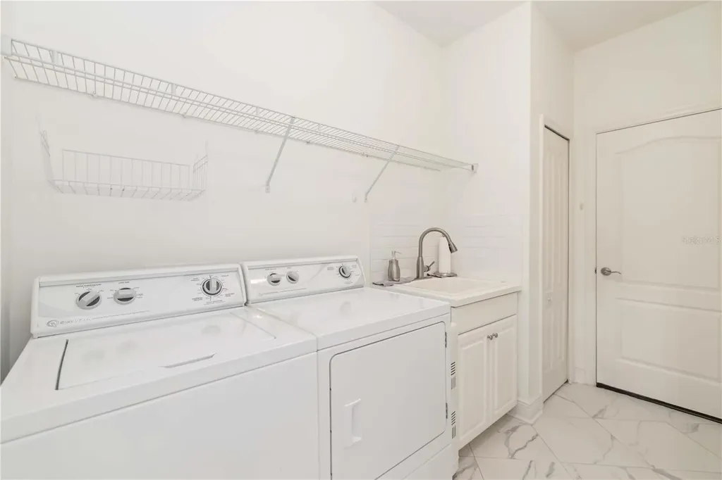 12306 Halfmoon Lake Terrace Bradenton FL 34211