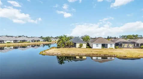 12306 Halfmoon Lake Terrace Bradenton FL 34211