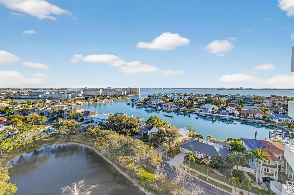 5950 Pelican Bay Plaza S St Petersburg FL 33707