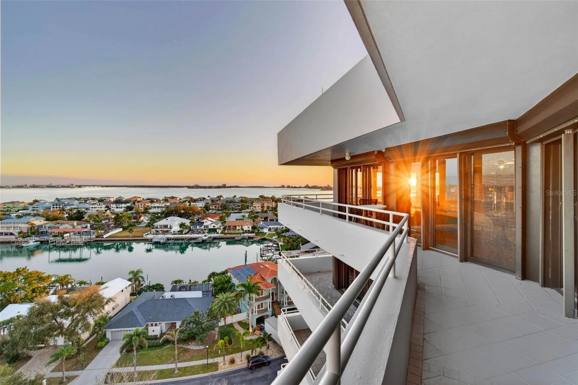 5950 Pelican Bay Plaza S St Petersburg FL 33707