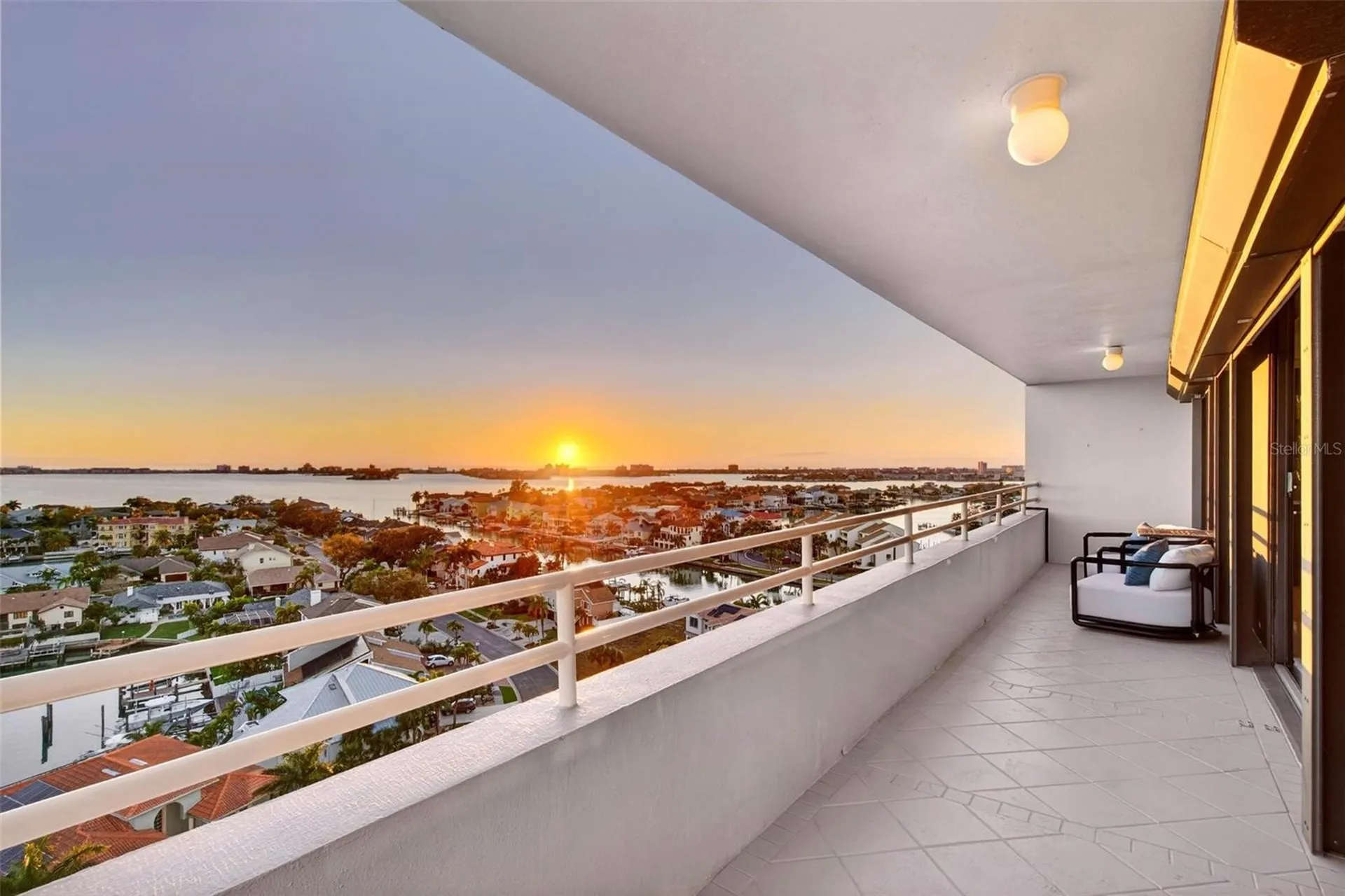 5950 Pelican Bay Plaza S St Petersburg FL 33707