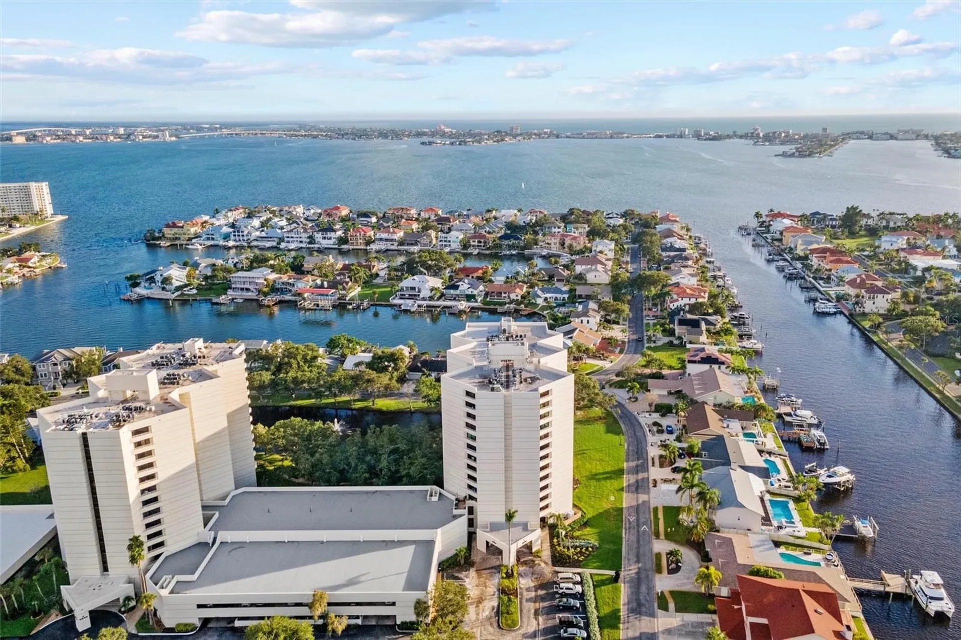 5950 Pelican Bay Plaza S St Petersburg FL 33707