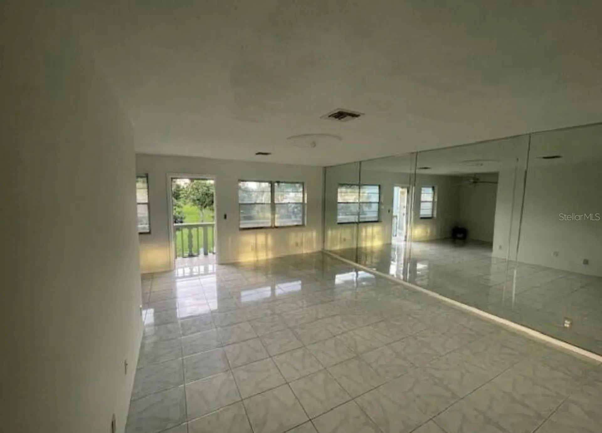 66 Easthampton West Palm Beach FL 33417
