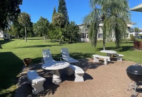 66 Easthampton West Palm Beach FL 33417