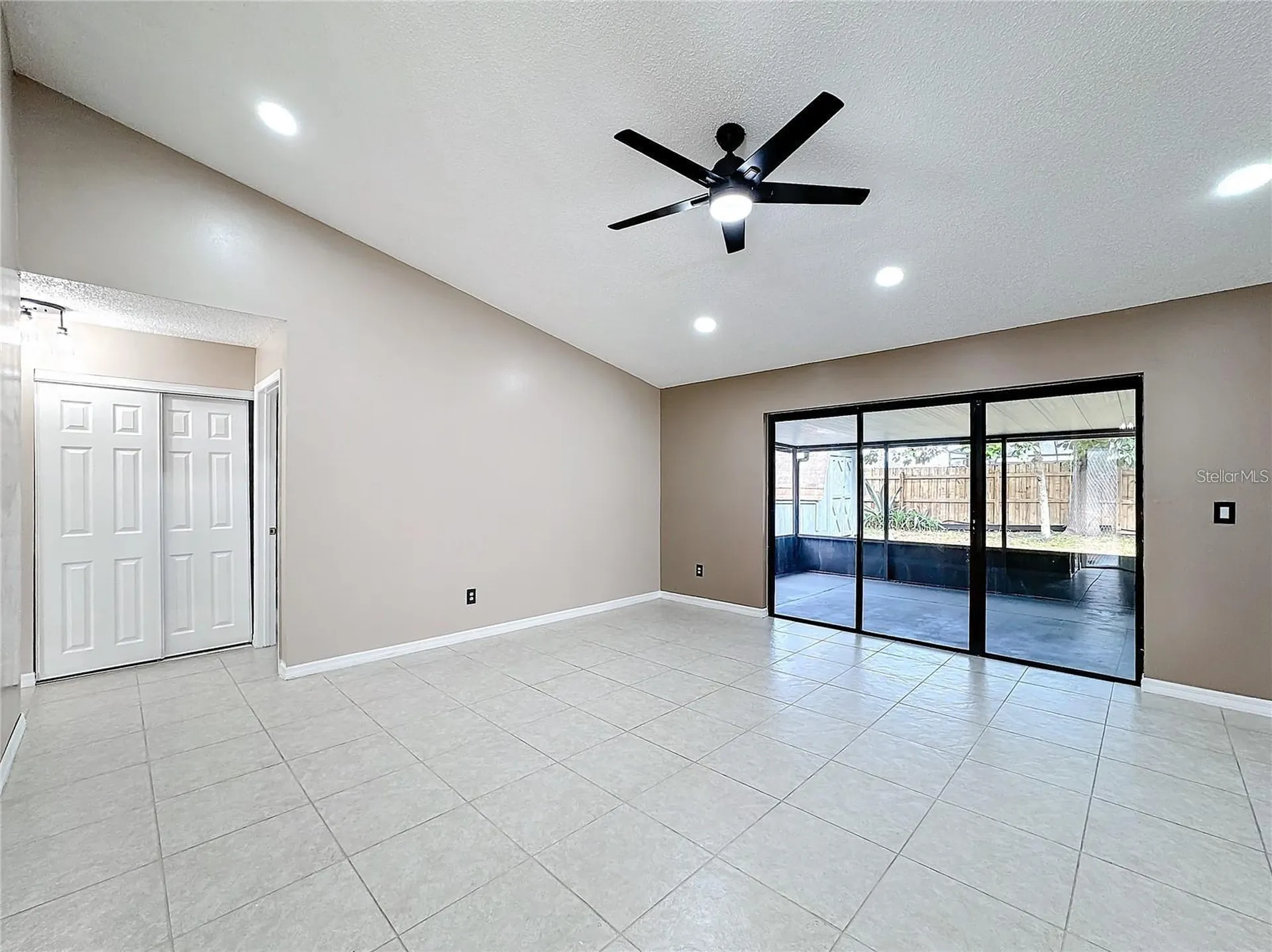 103 Alameda Drive Kissimmee FL 34743