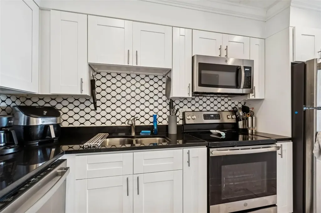 5110 Coquina Key Drive SE St Petersburg FL 33705