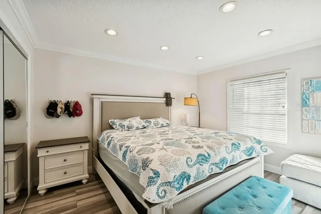 5110 Coquina Key Drive SE St Petersburg FL 33705