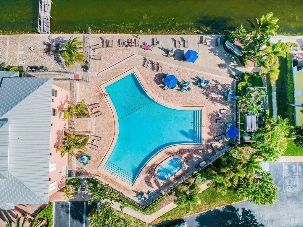 5110 Coquina Key Drive SE St Petersburg FL 33705