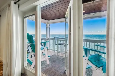 5110 Coquina Key Drive SE St Petersburg FL 33705