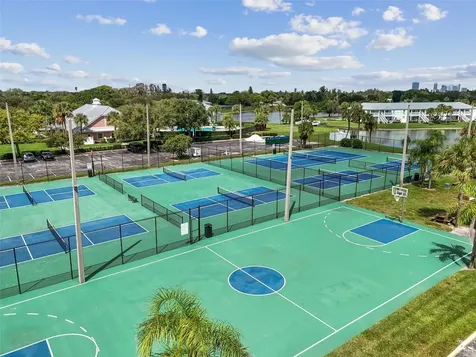 5110 Coquina Key Drive SE St Petersburg FL 33705