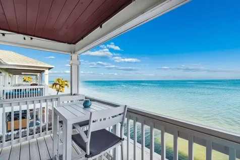 5110 Coquina Key Drive SE St Petersburg FL 33705