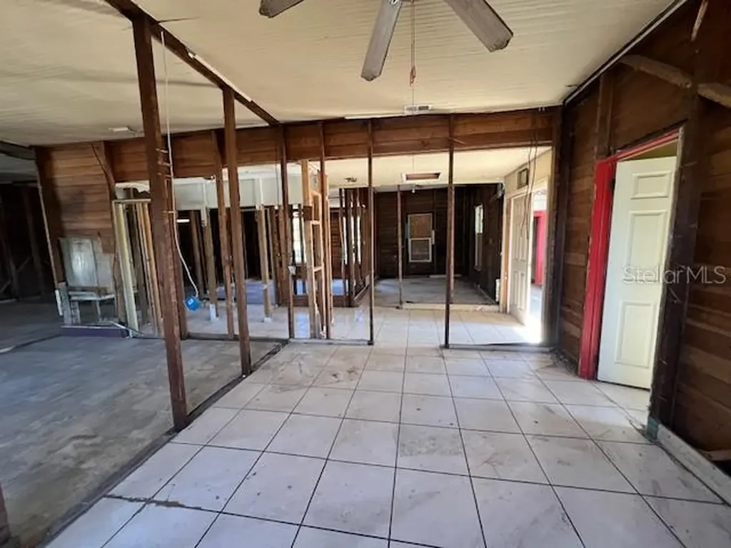 611 W Broadway Street Fort Meade FL 33841
