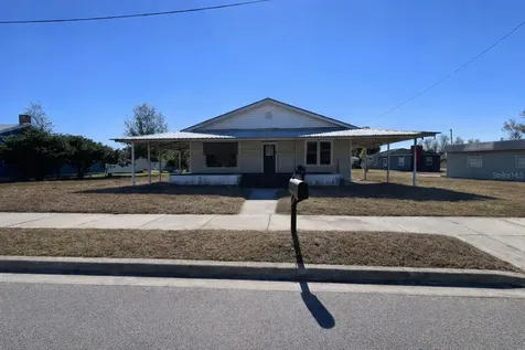 611 W Broadway Street Fort Meade FL 33841