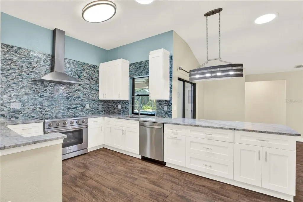 447 Whispering Lakes Boulevard Tarpon Springs FL 34688