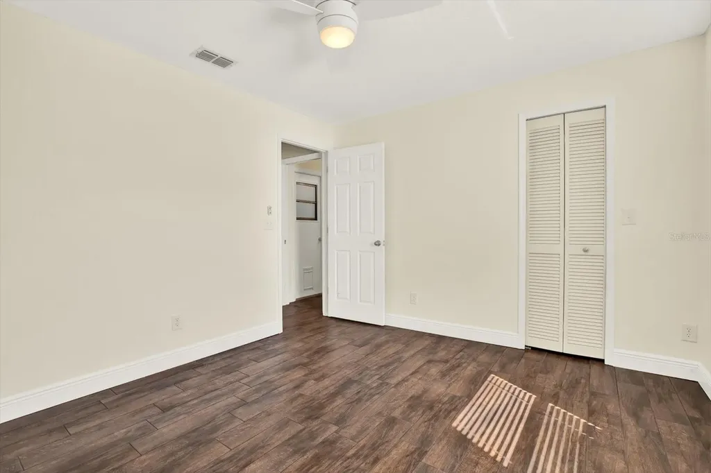 447 Whispering Lakes Boulevard Tarpon Springs FL 34688