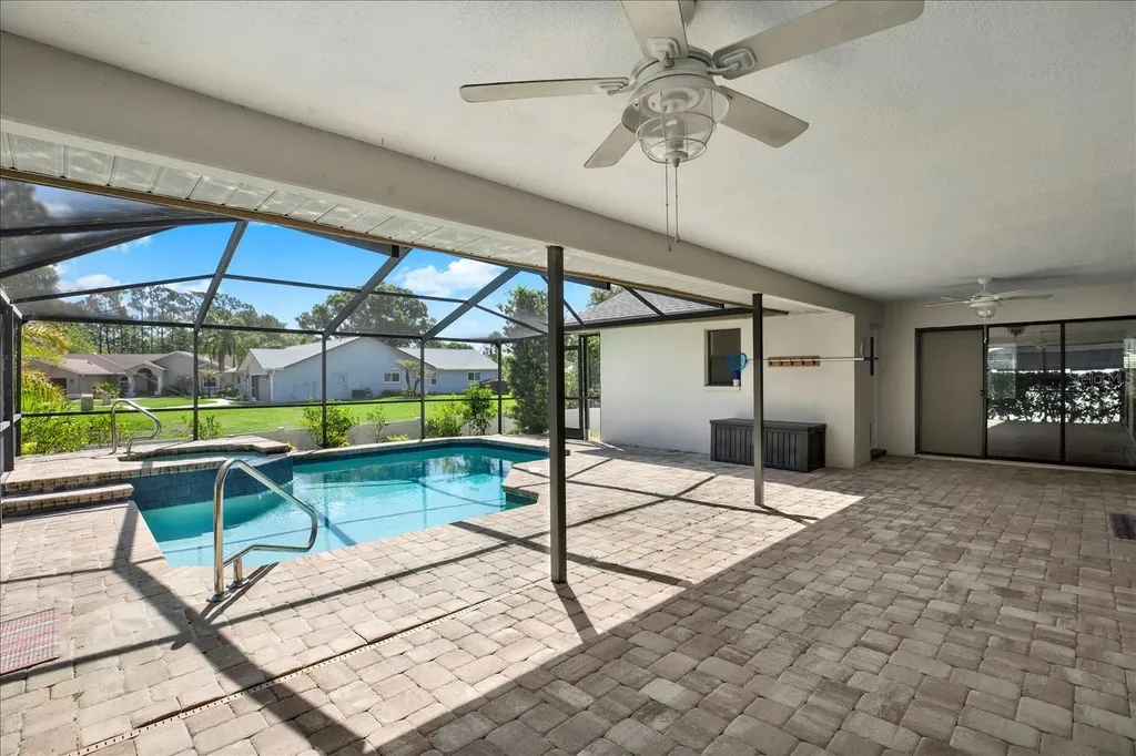 447 Whispering Lakes Boulevard Tarpon Springs FL 34688