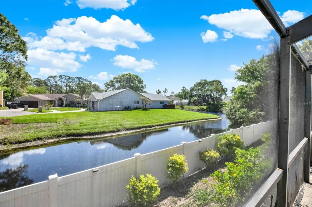 447 Whispering Lakes Boulevard Tarpon Springs FL 34688