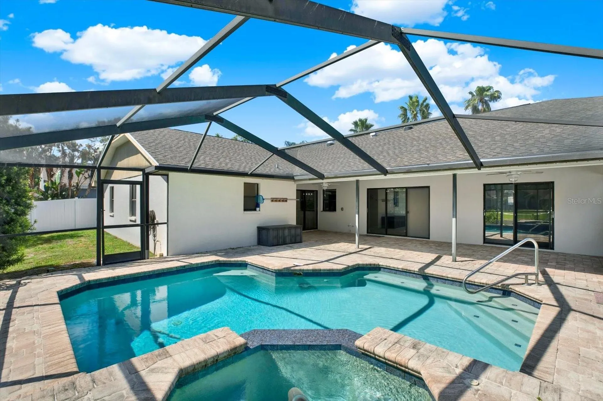 447 Whispering Lakes Boulevard Tarpon Springs FL 34688