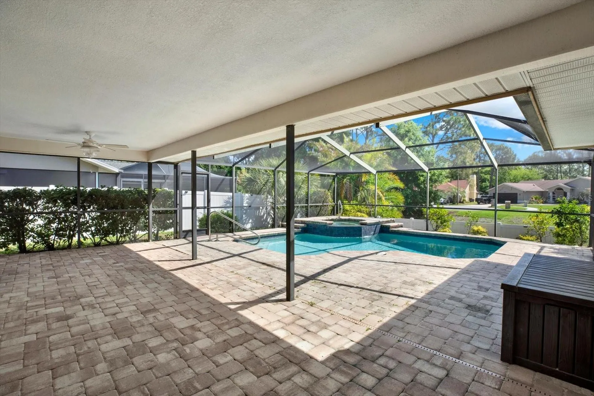447 Whispering Lakes Boulevard Tarpon Springs FL 34688
