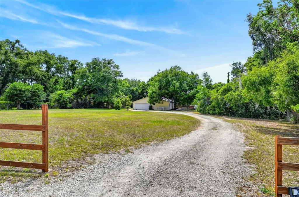 317 Tomato Hill Road Leesburg FL 34748