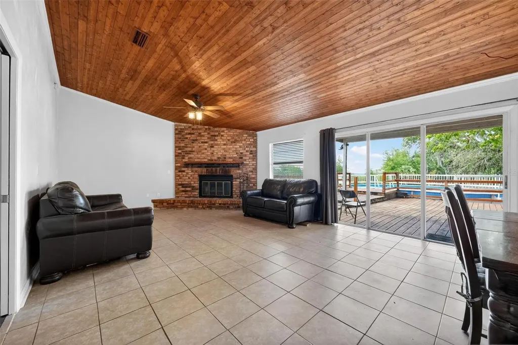 317 Tomato Hill Road Leesburg FL 34748