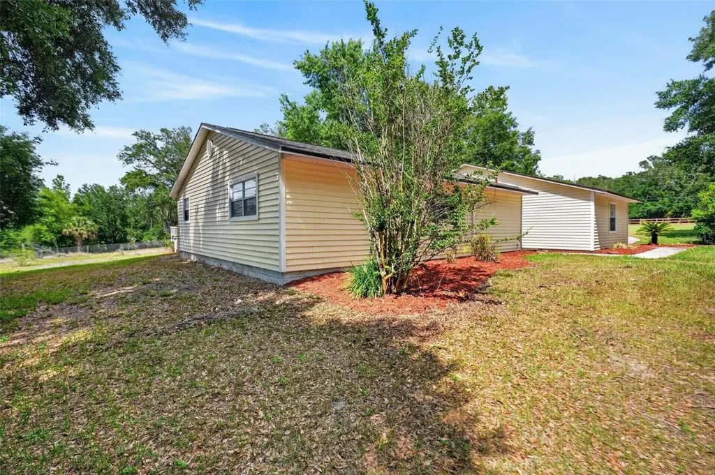 317 Tomato Hill Road Leesburg FL 34748