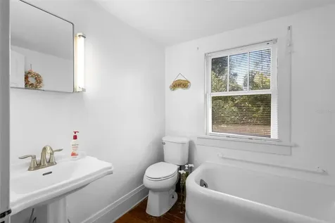 529 N Leavitt Avenue Orange City FL 32763