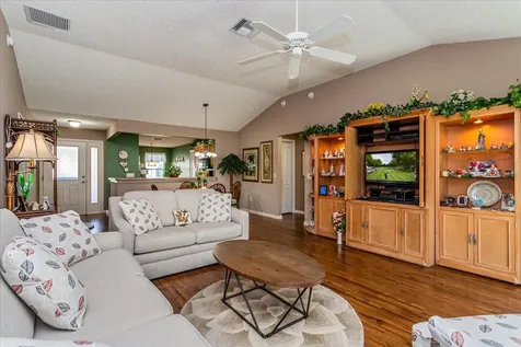 17340 SE 70th Royal Pine Court The Villages FL 32162