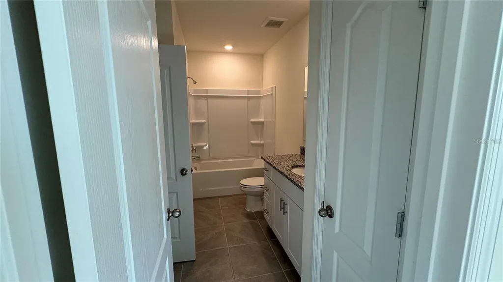 1442 Isleta Loop Kissimmee FL 34741