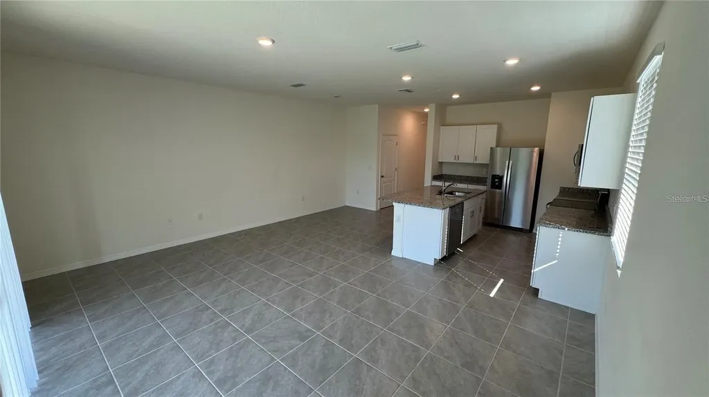 1442 Isleta Loop Kissimmee FL 34741