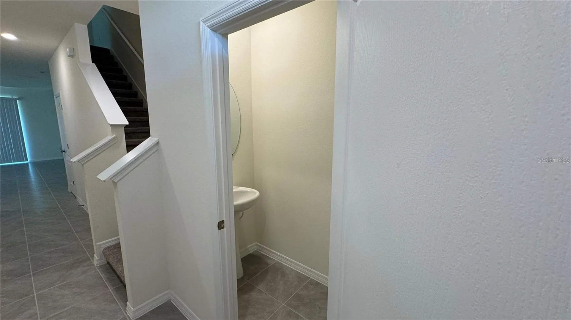 1442 Isleta Loop Kissimmee FL 34741