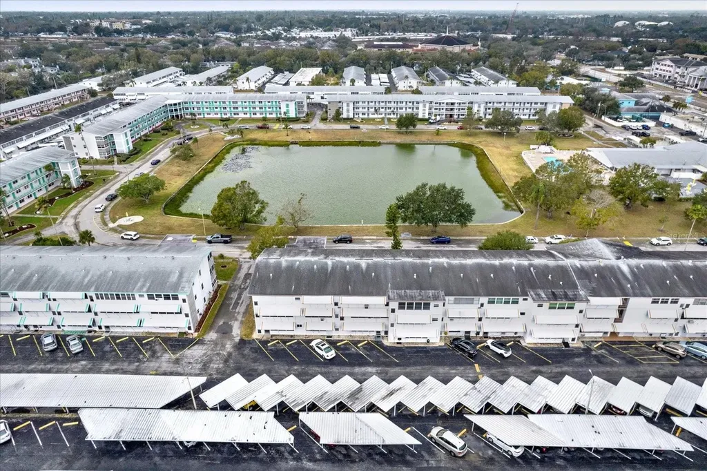 6015 19th Street N St Petersburg FL 33714
