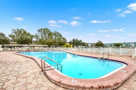 6015 19th Street N St Petersburg FL 33714