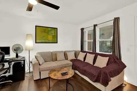 6015 19th Street N St Petersburg FL 33714